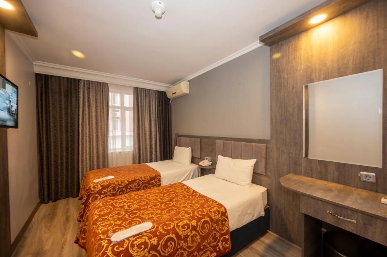 Yaztur Hotel Istanboel Buitenkant foto